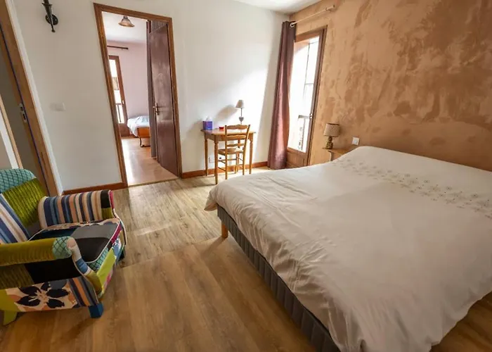Maison De Marie Bed & Breakfast 3*
